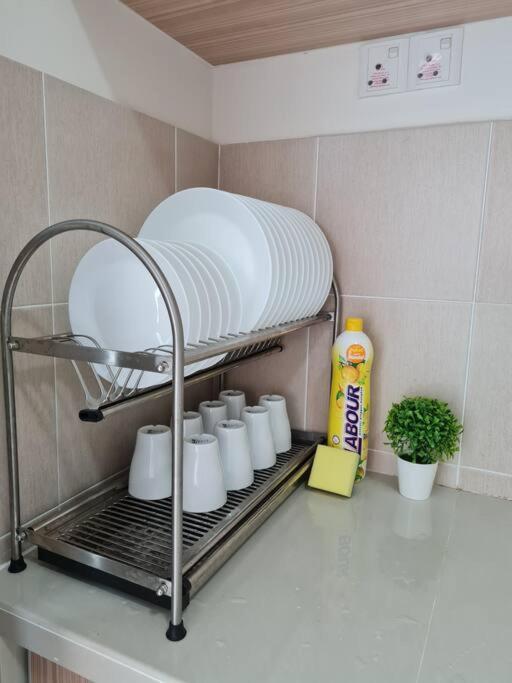 3Storey House 13Pax Family Suite 바얀레파스 외부 사진